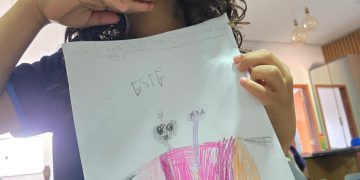 Do papel à impressão 3D: Crianças vencedoras do Concurso Microkids projetam robôs que combatem fome, catástrofes e a exclusão social.